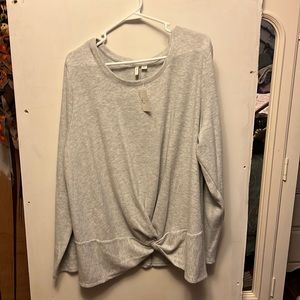 NWT long sleeve very soft